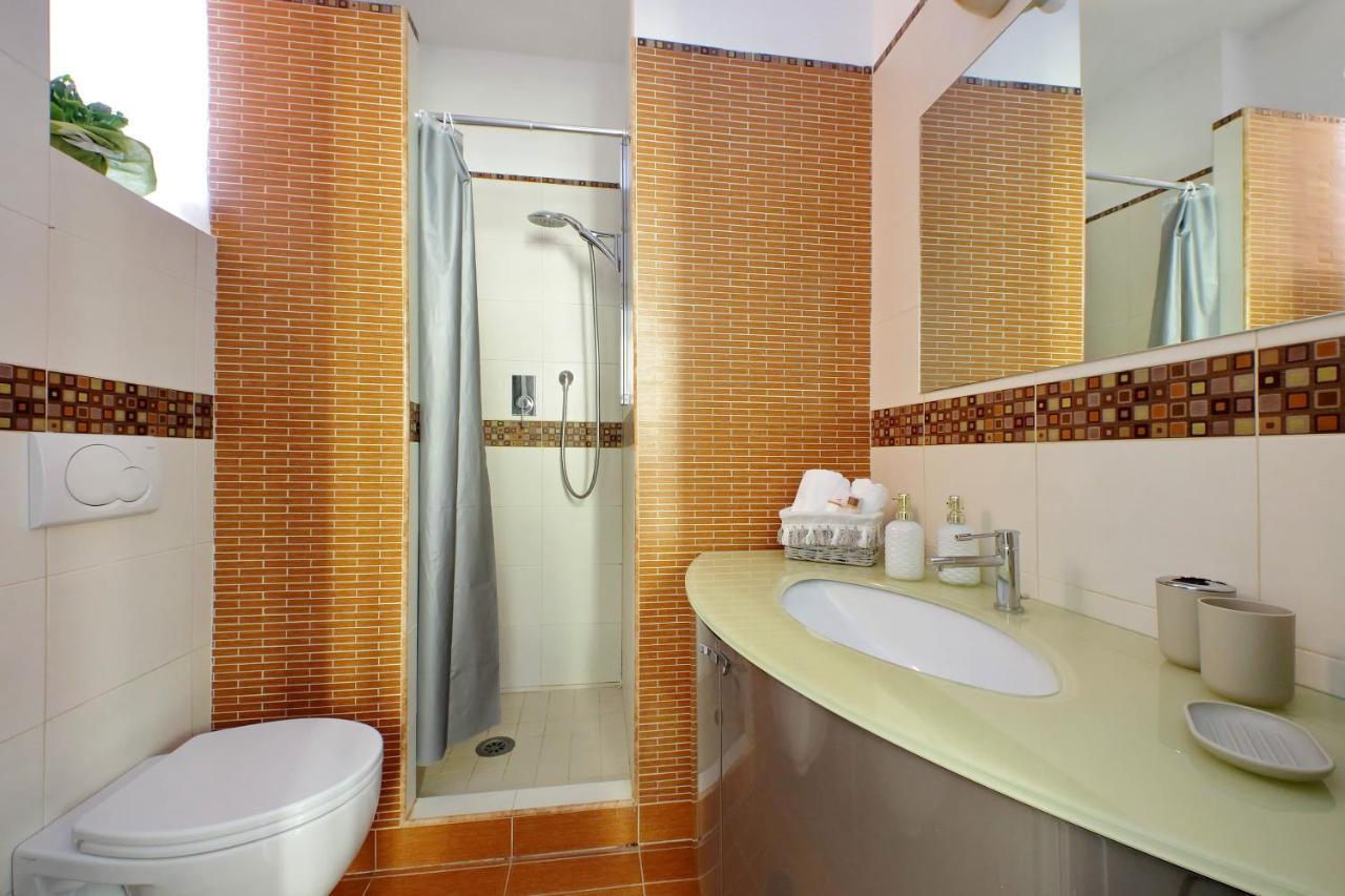 Luxury Apartment Vaticano-S'Peter Basilica - Netflix Wifi - Aircond Rome Buitenkant foto